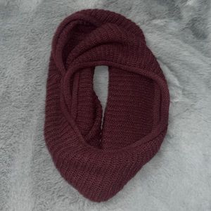 Maroon Dark Red Burgundy Infinity Knit Scarf